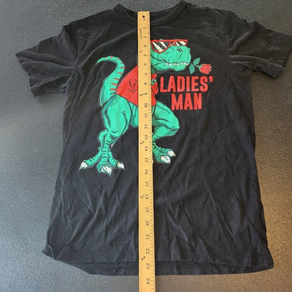 The Children's Place Ladies Man T-Shirt‎ Boys Toddler XL 14 Dinosaur Graphic EUC